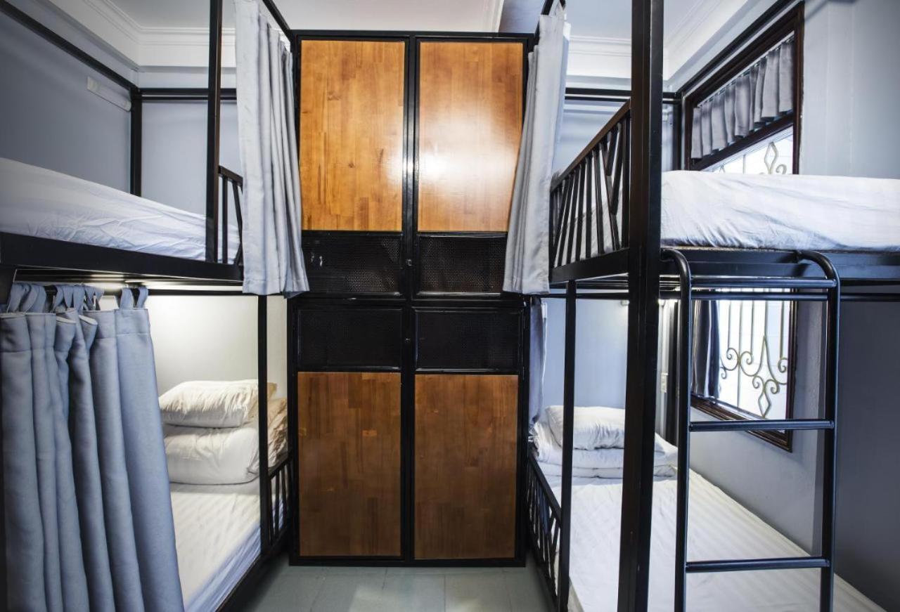 Nusmile'S Hostel And Travel Hanoi Bagian luar foto