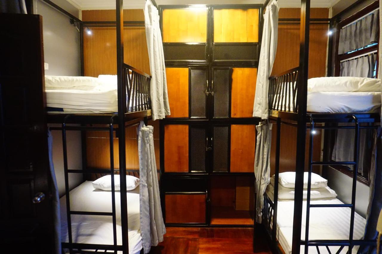 Nusmile'S Hostel And Travel Hanoi Bagian luar foto
