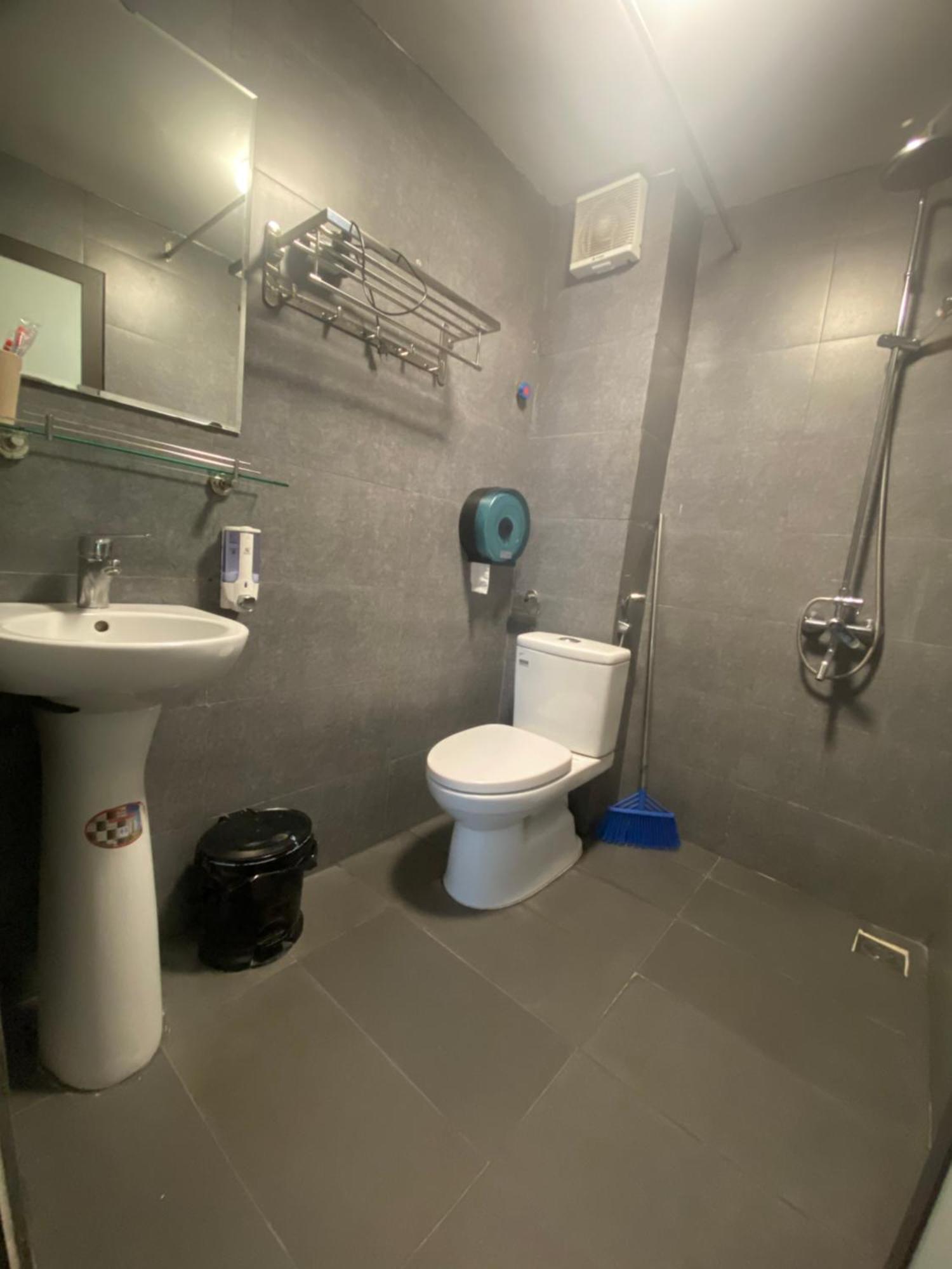 Nusmile'S Hostel And Travel Hanoi Bagian luar foto