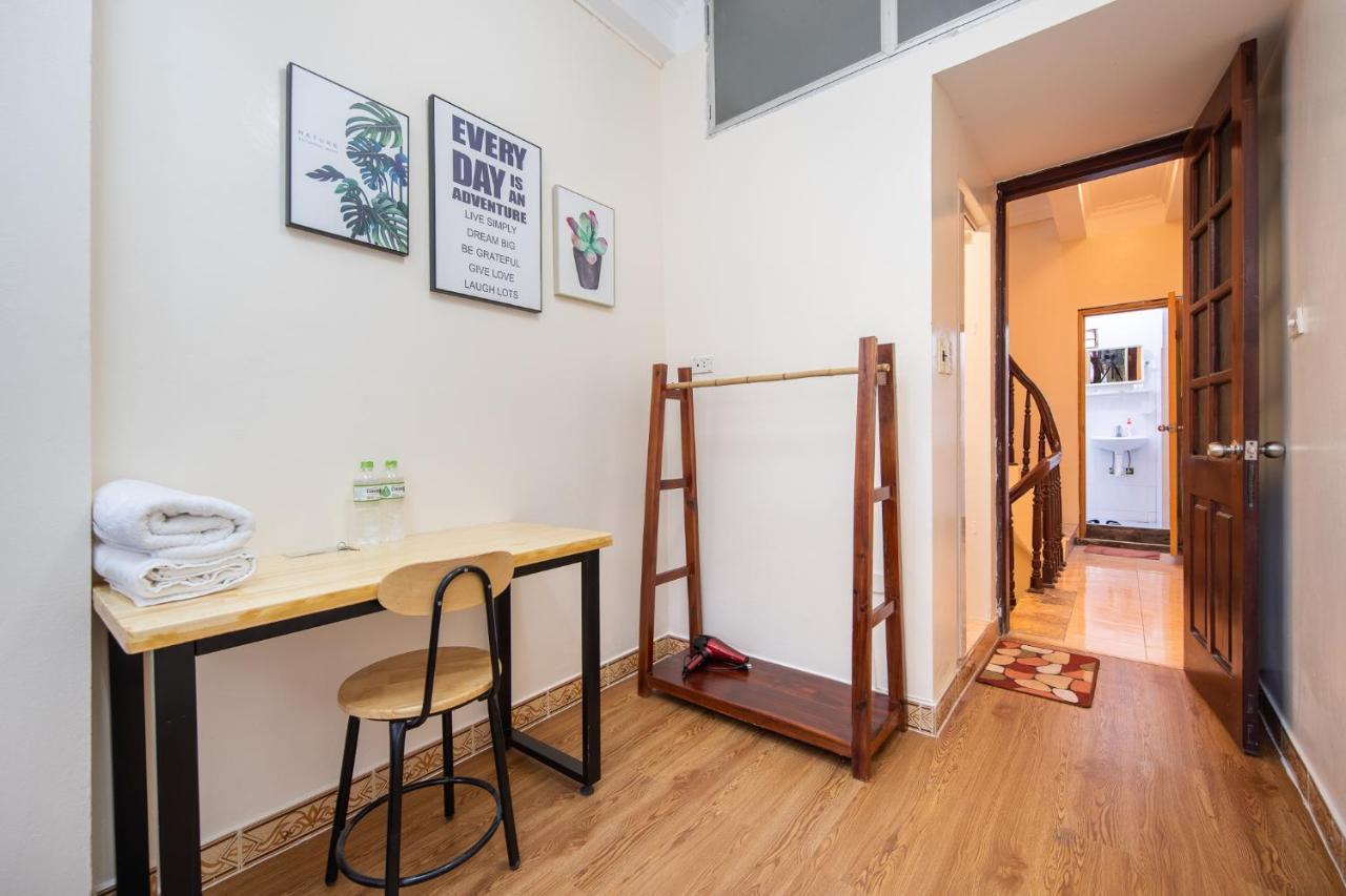 Nusmile'S Hostel And Travel Hanoi Bagian luar foto