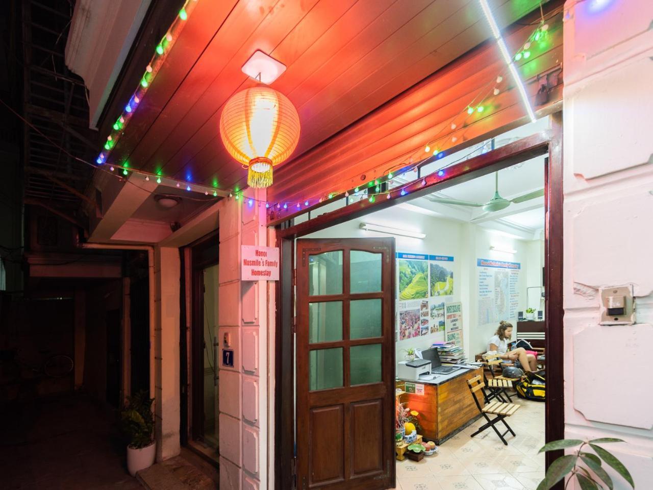 Nusmile'S Hostel And Travel Hanoi Bagian luar foto