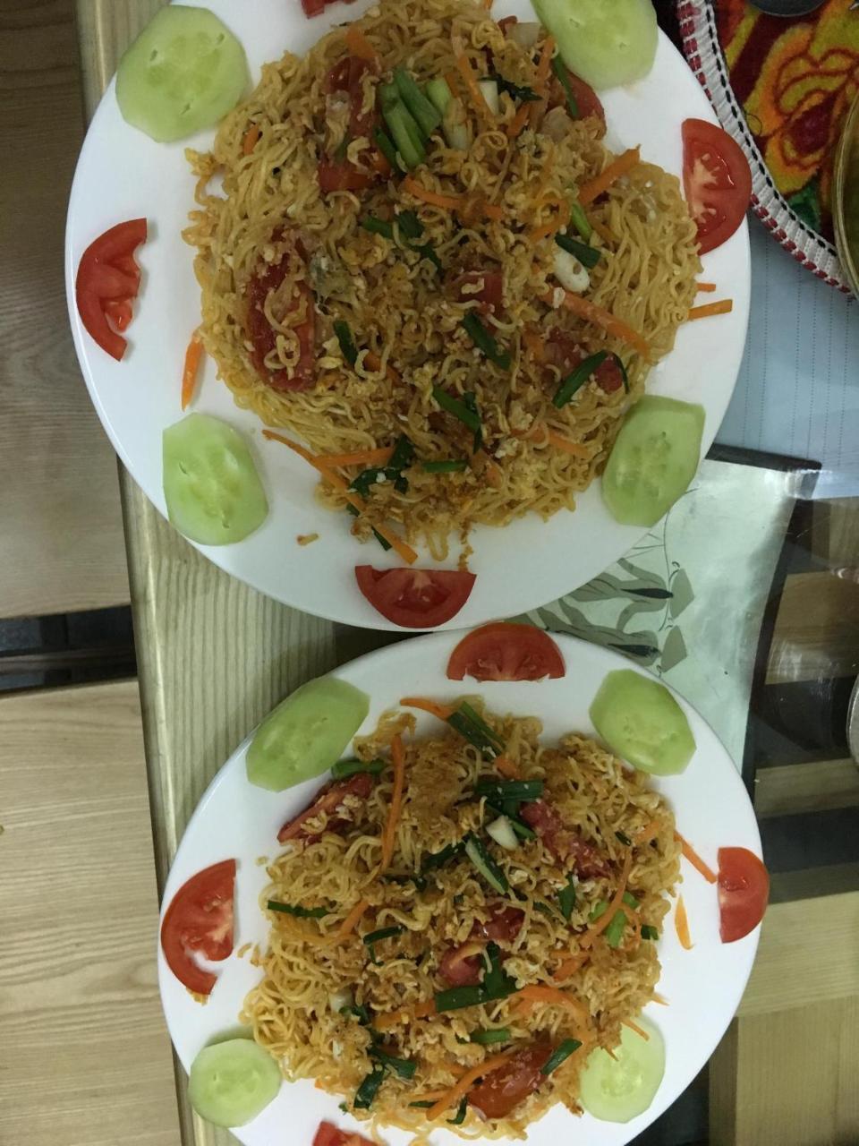 Nusmile'S Hostel And Travel Hanoi Bagian luar foto
