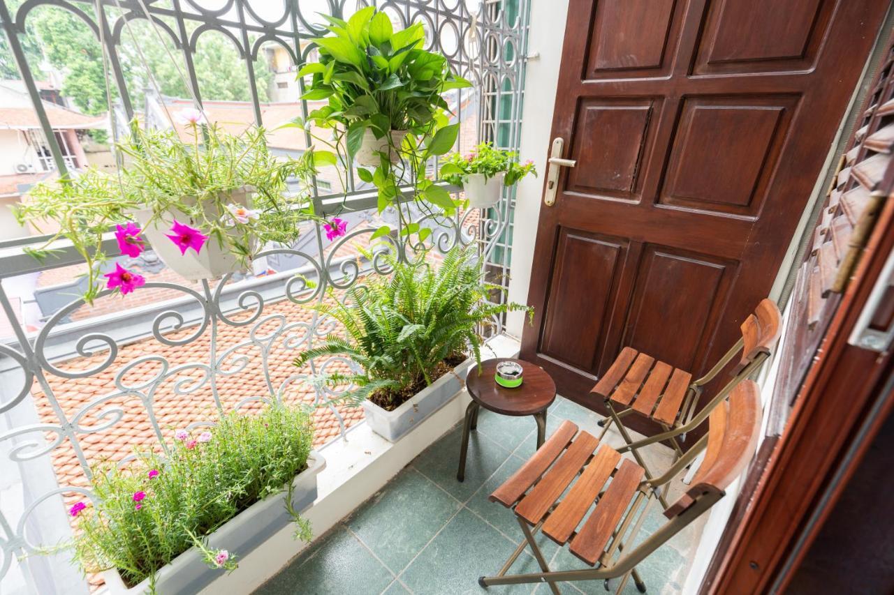 Nusmile'S Hostel And Travel Hanoi Bagian luar foto