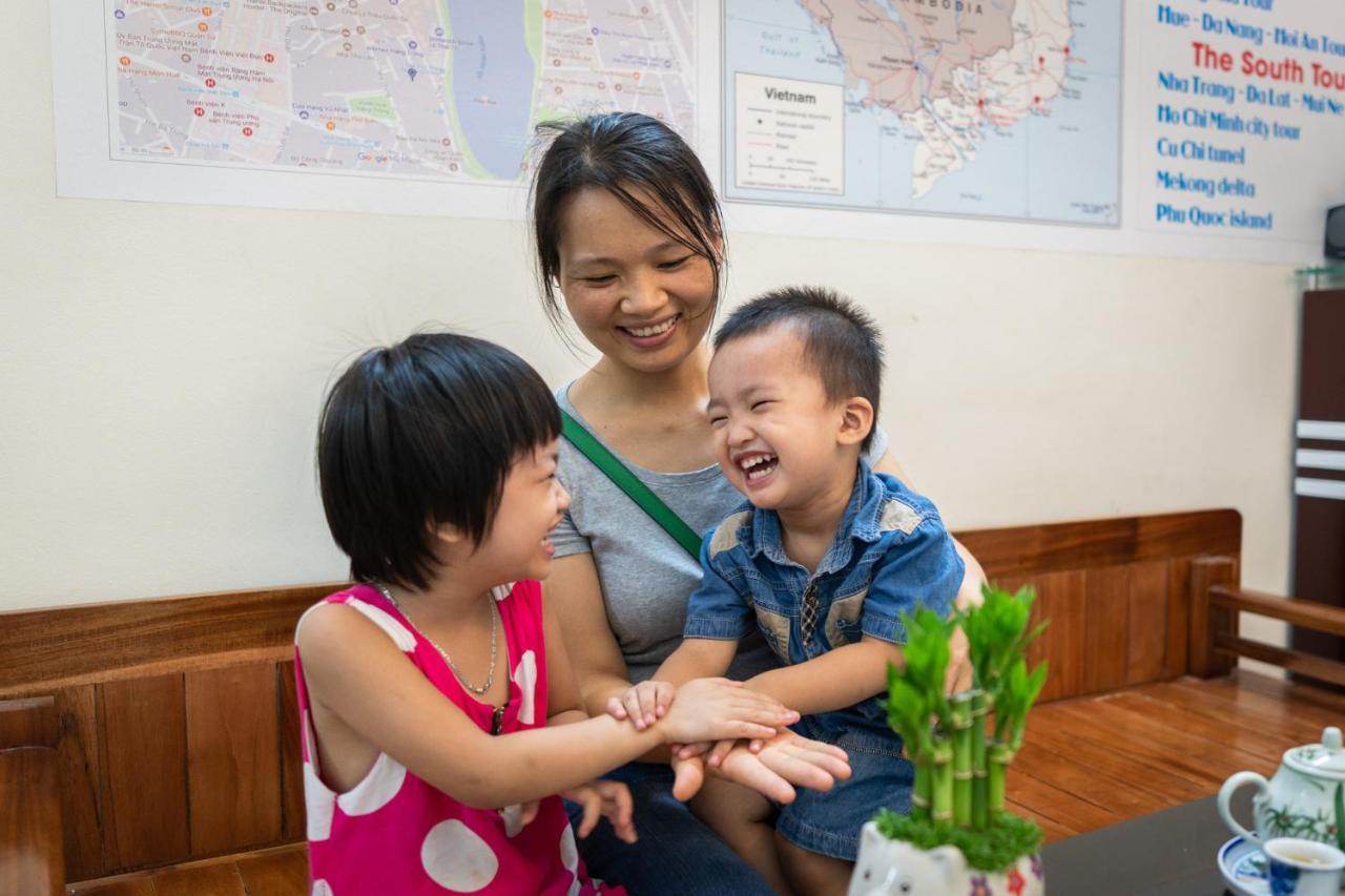 Nusmile'S Hostel And Travel Hanoi Bagian luar foto